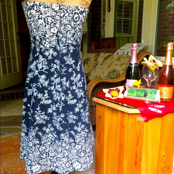 Strapless navy dress - Picture 3 of 8
